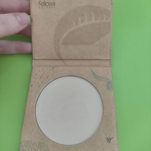 Powder, felicea powder, vegan