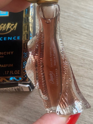 Givenchy Organza Indécence Eau de Parfum mini perfume like new 5ml