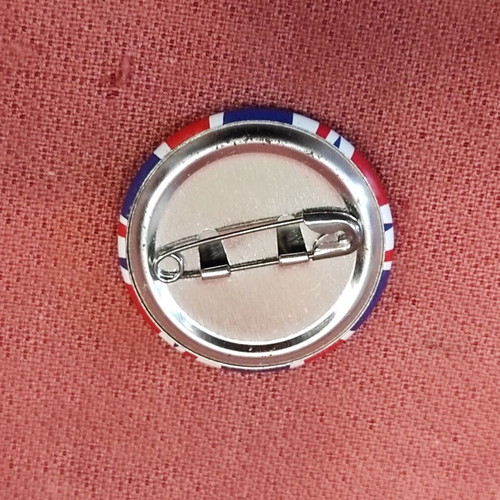 Commemorative Badge of British Football Championship 1970s like new
