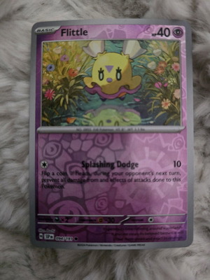 Flittle Pokemon card new