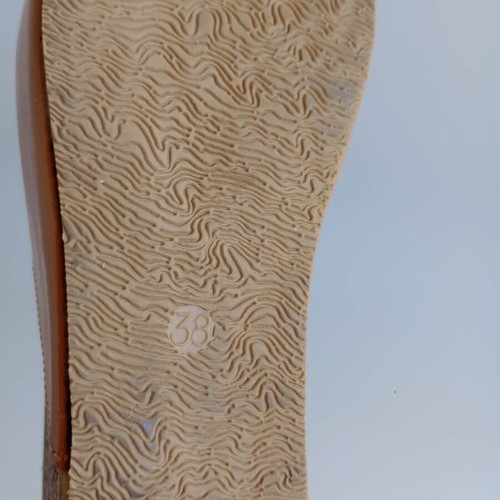 Women's leather platform sandals size 38, like new, cork sole