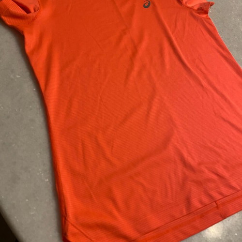Asics women's sports t-shirt orange like new, size XS