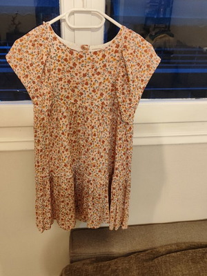 Orchestra floral dress for 12-year-old girls like new