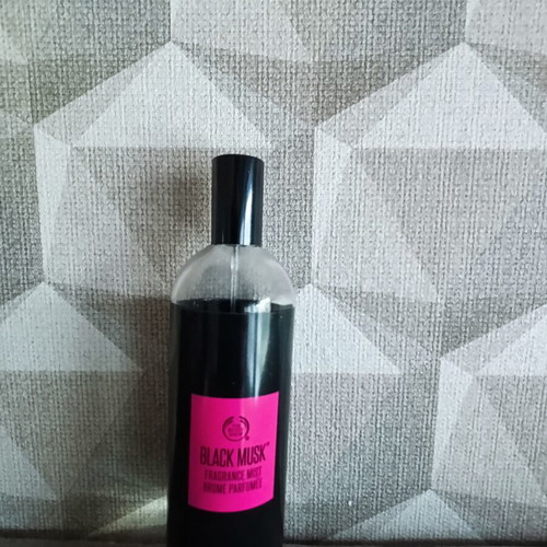 Black Musk Fragrance Mist The Body Shop Eau de Toilette 100ml like new