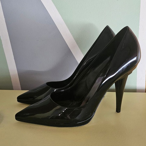 Sebastian black patent leather pumps new size 41 with 10 cm heel