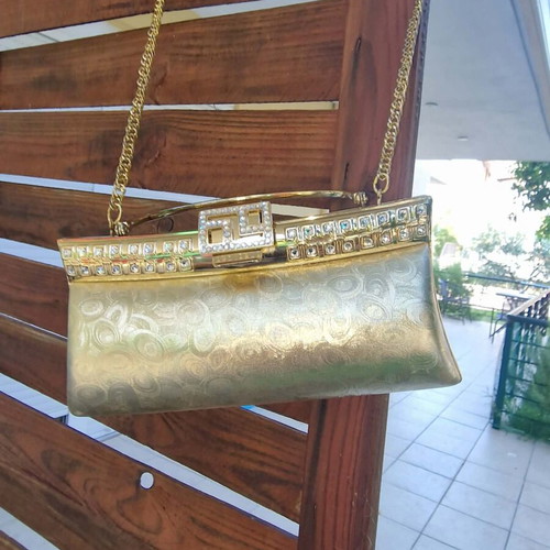 Women's shoulder bag vintage style, gold