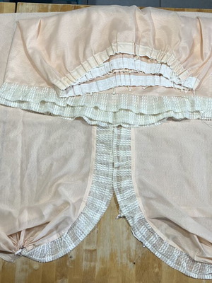 Set of 3 vintage synthetic curtains salmon with ruffles used