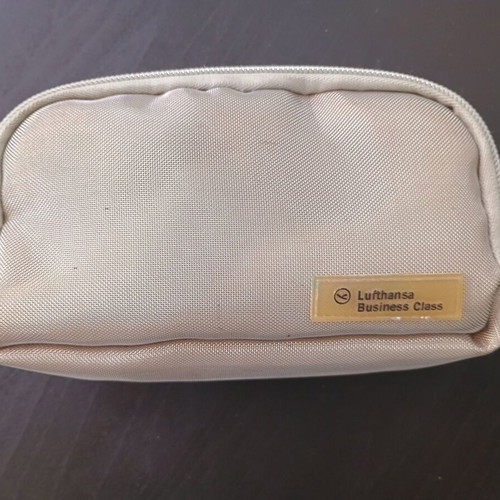 Vintage τσαντάκι neseser Lufthansa Business Class μεταχειρισμένο