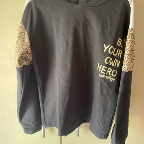 Children's shirt used, 6 years old, black, size 116 cm