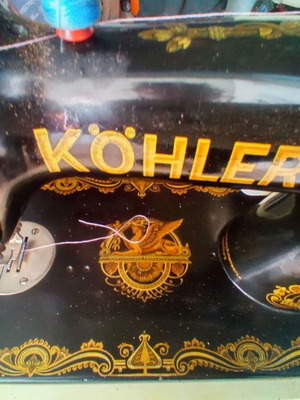 Kohler vintage sewing machine in case like new with electric foot pedal