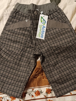 Boys' Bermuda shorts new, size 4-5 years, gray