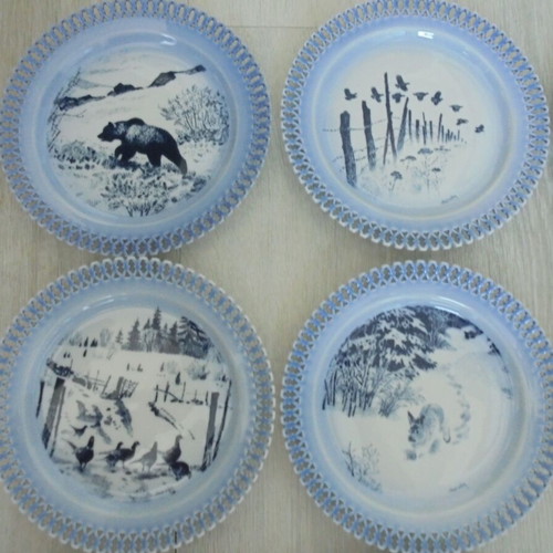 Bing & Grøndahl set of 12 vintage porcelain collector plates Denmark