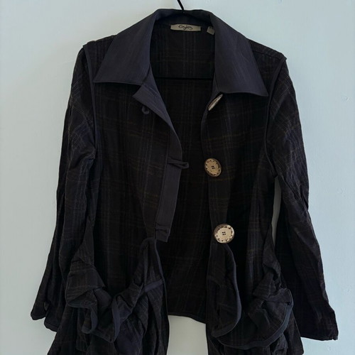 Brown shirt cottage style used in excellent condition