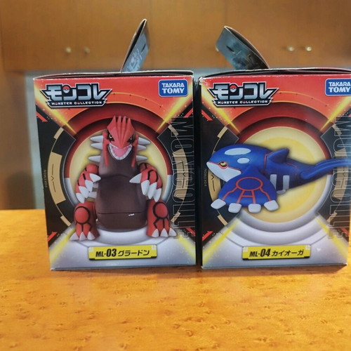 Takara Tomy Pokémon Groudon & Kyogre figures like new with boxes