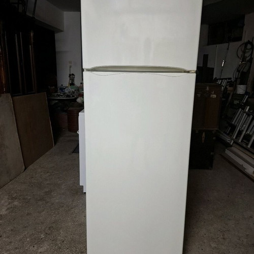 Refrigerator 175x60x60 cm
