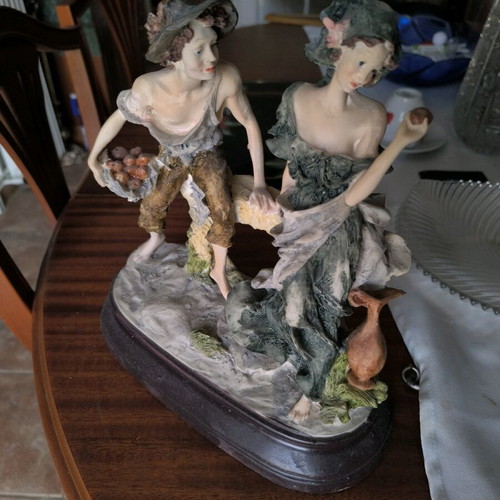 Decorative item like new in very good condition
