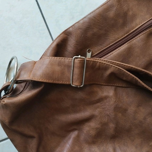 Large crossbody bag used, brown, zipper issue inside