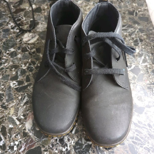 Dr. Martens Will boots black leather like new, UK 8 EU 42