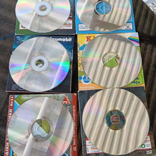 DVD set of 6 used animated stories, dubbed