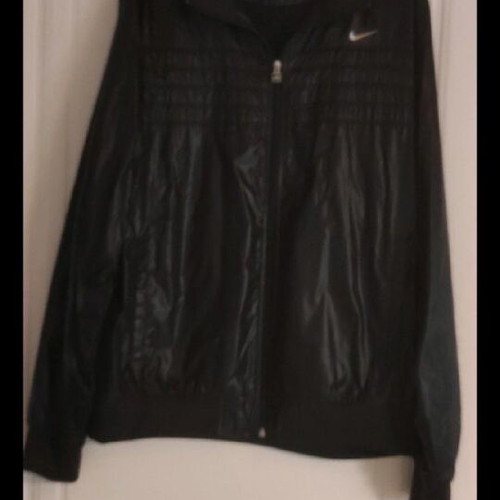 Nike windbreaker like new, black, size L