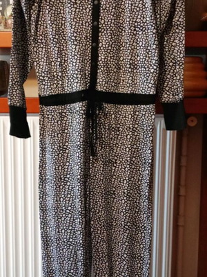 Esmara Onesie Pajamas Like New Black White Size S