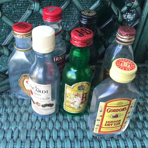 Miniature liquor bottles used, pack of 7 vintage 90s