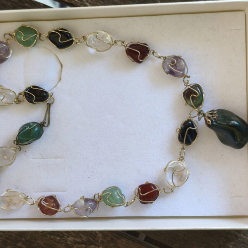 Vintage necklace 90s with semiprecious stones like new