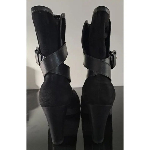TODS suede ankle boots, black, size 39
