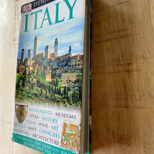 DK Eyewitness Travel Guide Italy paperback used, English edition