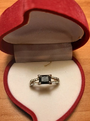 Ring with black stone No 62 like new