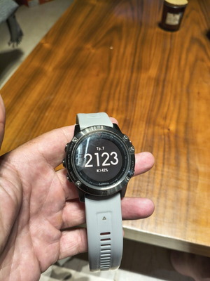 Garmin fenix 5x sport watch μεταχειρισμένο, άψογο πλήρως λειτουργικό