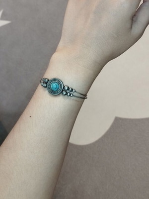 Boho ethnic metal bracelet cuff with turquoise stone