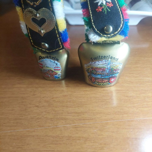 Vintage painted hanging bells, like new, set of 2