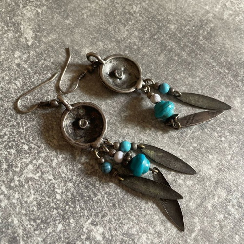 Dreamcatcher earrings used, turquoise and silver, missing 1 feather