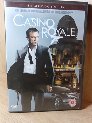 Casino Royale 007 DVD like new with English subtitles