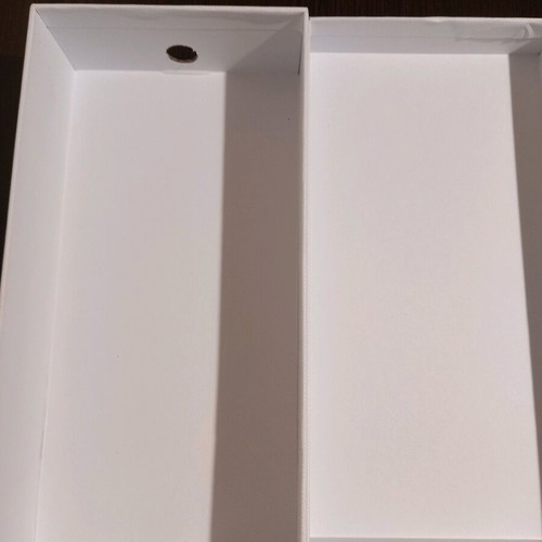 Guess wallet box new