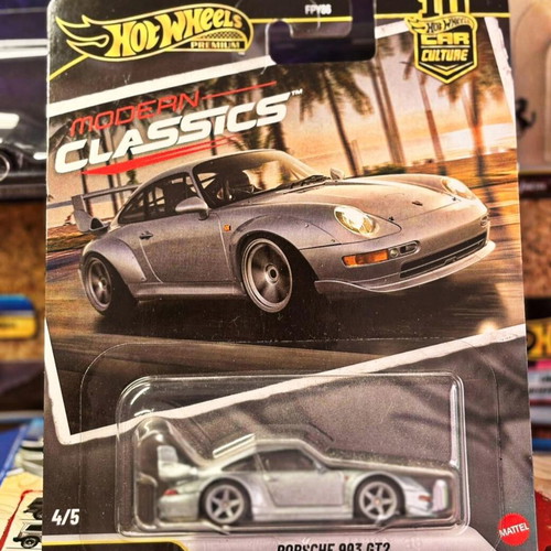 Hot Wheels Porsche 993 GT2 Modern Classics diecast car