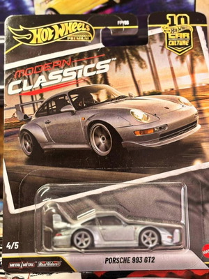 Hot Wheels Porsche 993 GT2 Modern Classics diecast car