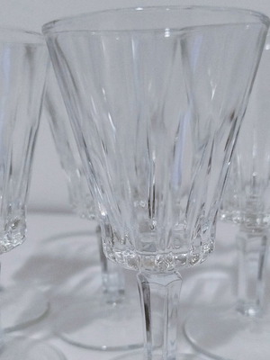 Vintage set of 5 liqueur glasses made in Italy, like new