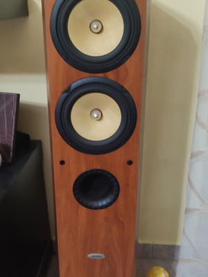 Crystal Audio Prisma Tower Wood floor-standing speakers like new set of 2