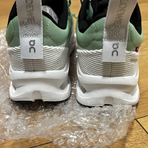 On Running x Loewe Cloudtilt sneakers size 39 new, white and green