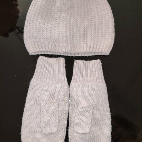 H&M knitted hat and gloves set with bow 4-6 years like new pink