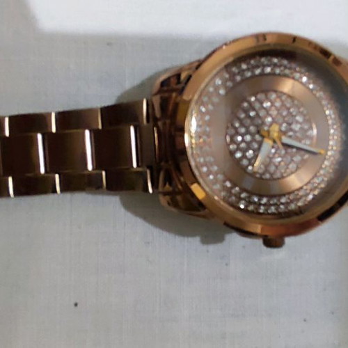 Wristwatch rose gold used with bracelet and rhinestones