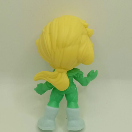 Φιγούρα Kinder Surprise Maxi Superheroines of Frozen 2023 μεταχειρισμένη