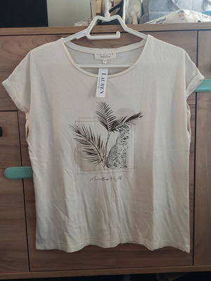 LolaLiza women's blouse medium used, cream tropical print