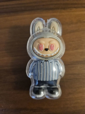 Φιγούρα PopMart Labubu μεταχειρισμένη