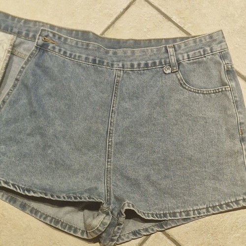 Shein denim shorts, size 40 Large