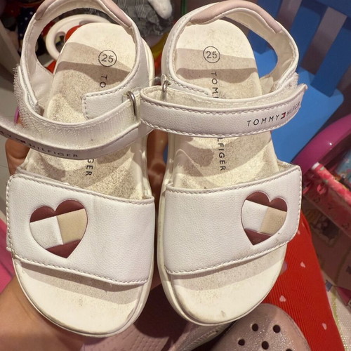 Πέδιλα Tommy Hilfiger No 25 καινούργια