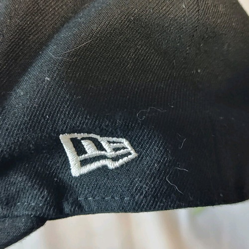 New Era 59FIFTY Perfect Game hat like new, size 7 1/8, black