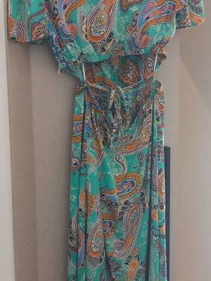 Paranoia colorful dress with back opening, like new, size M